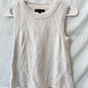 Banana republic gray knit tank top